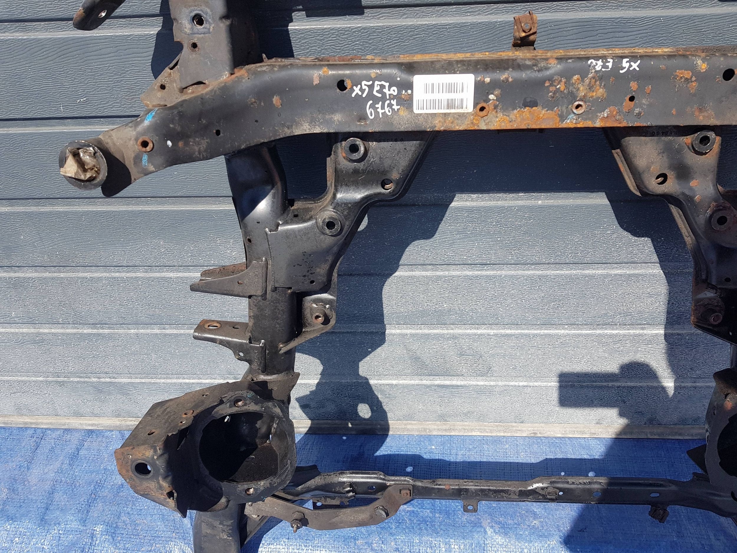 axle beam front axle beam subframe of the engine front BMW X5 E70 X6 E71