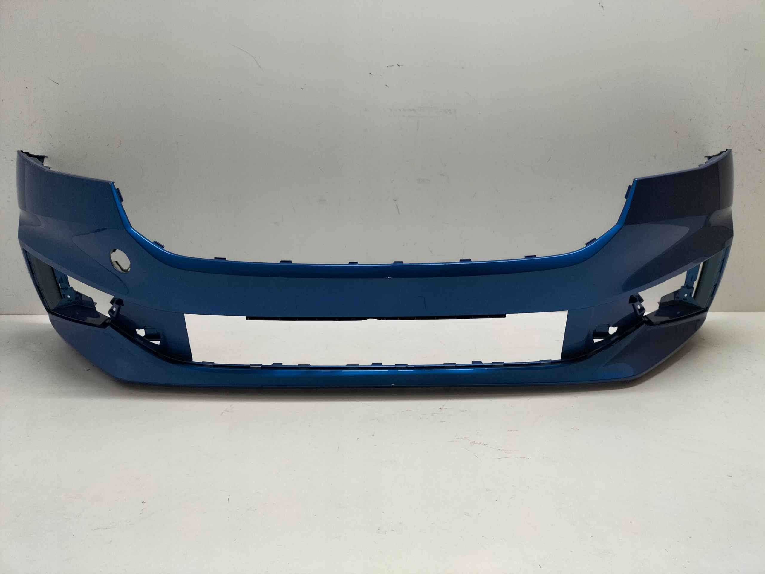 nárazník predný predok SKODA FABIA 4 IV 21