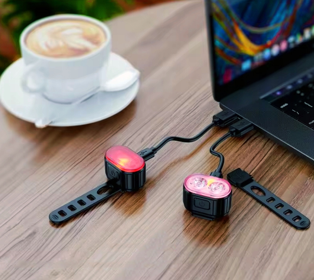 LAMPKA ROWEROWA OŚWIETLENIE LED NA ROWER KIEROWNICĘ PRZÓD + TYŁ NA USB MOC Rodzaj zestaw