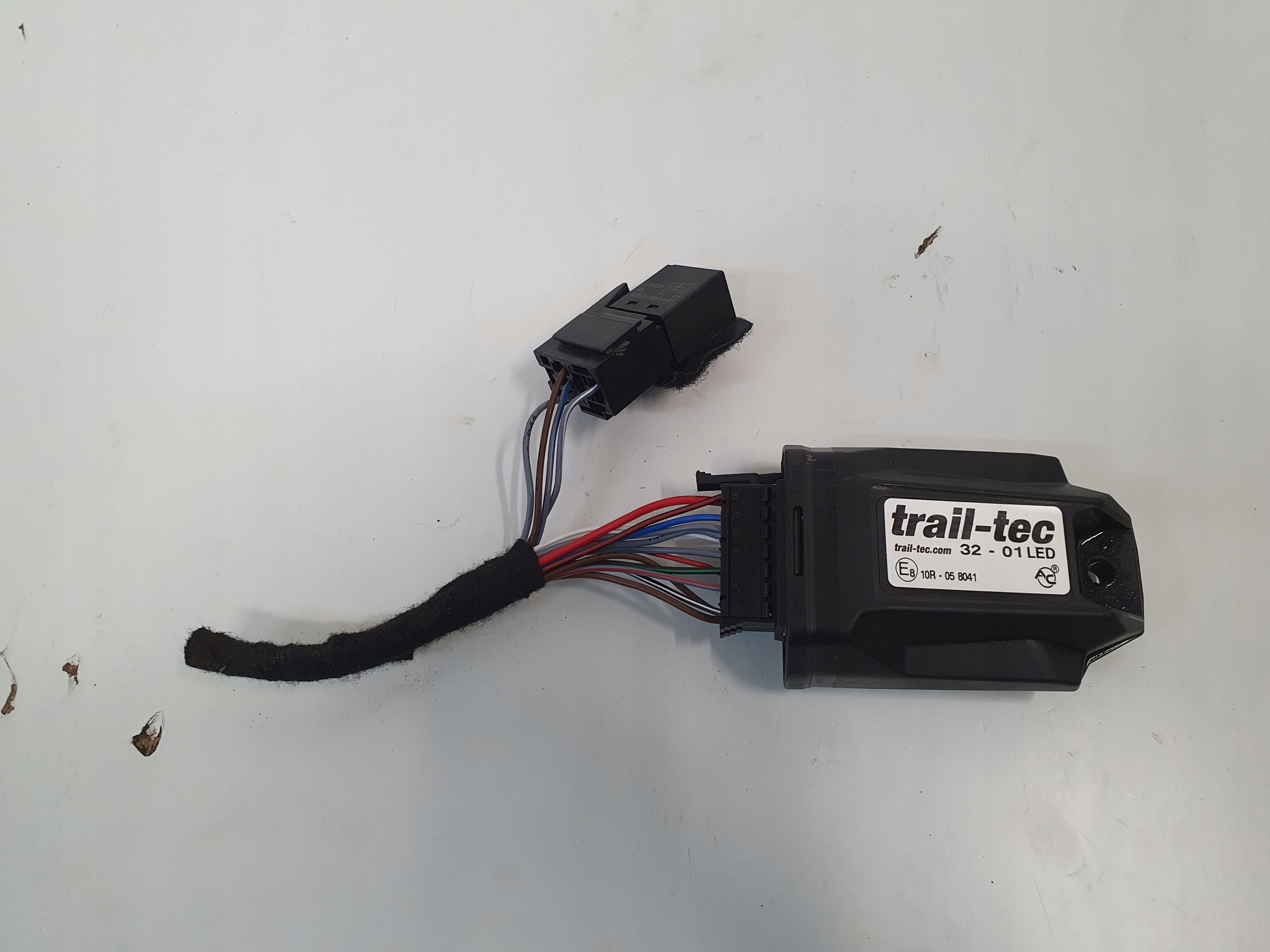 OPEL ASTRA K LIFT МОДУЛЬ КРЮКА TRAIL-TEC 32-01 LED