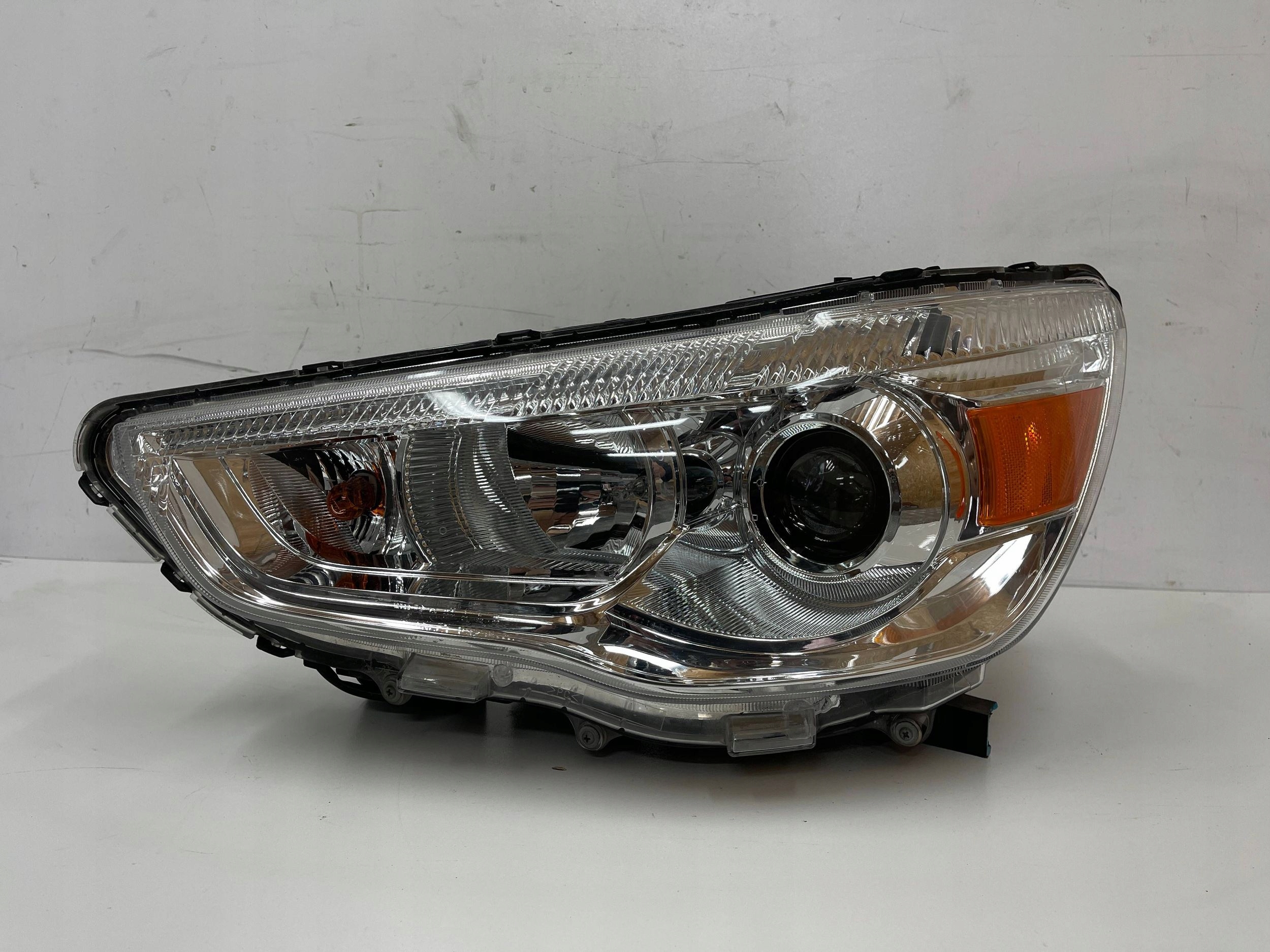 REFLEKTOR light left Mitsubishi ASX 10- 8301C871