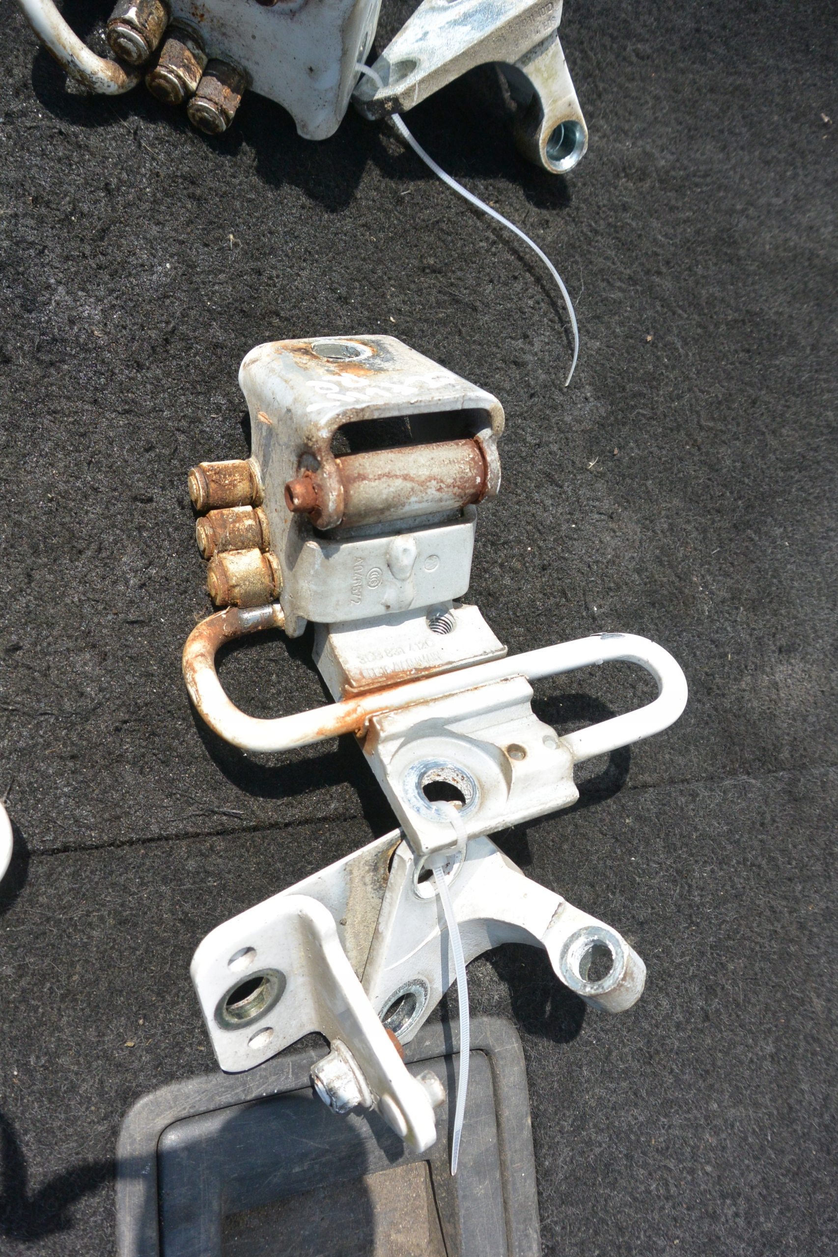 hinge door front right left VW PASSAT CC B7 original GORA DOL KPL