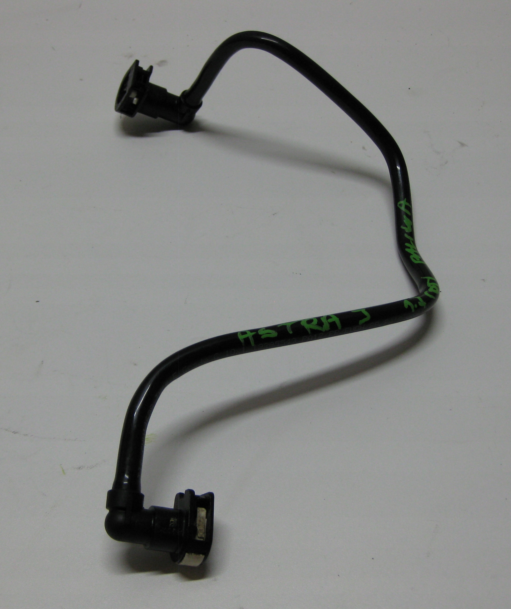 OPEL ASTRA J HB 1.7 CDTI 12R fuel line 13295543