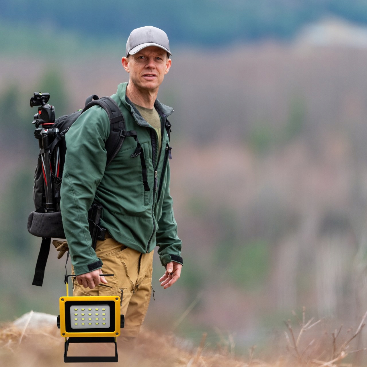 HALOGEN LED ROBOCZY BUDOWLANY 30W AKUMULATOROWY PRZENOŚNY MOCNY JASNY KABEL Jasność 3 lm