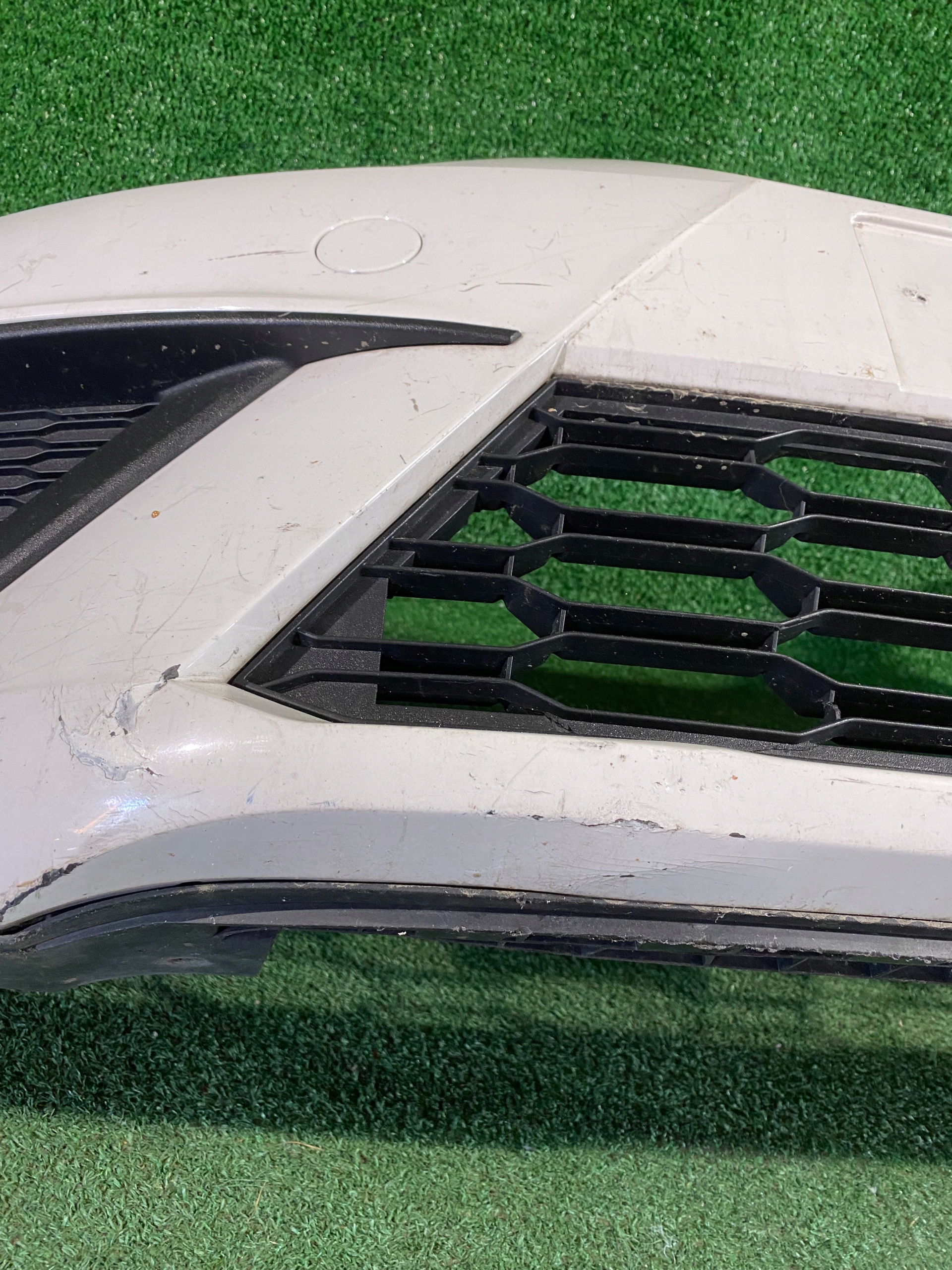 front bumper front SEAT IBIZA V