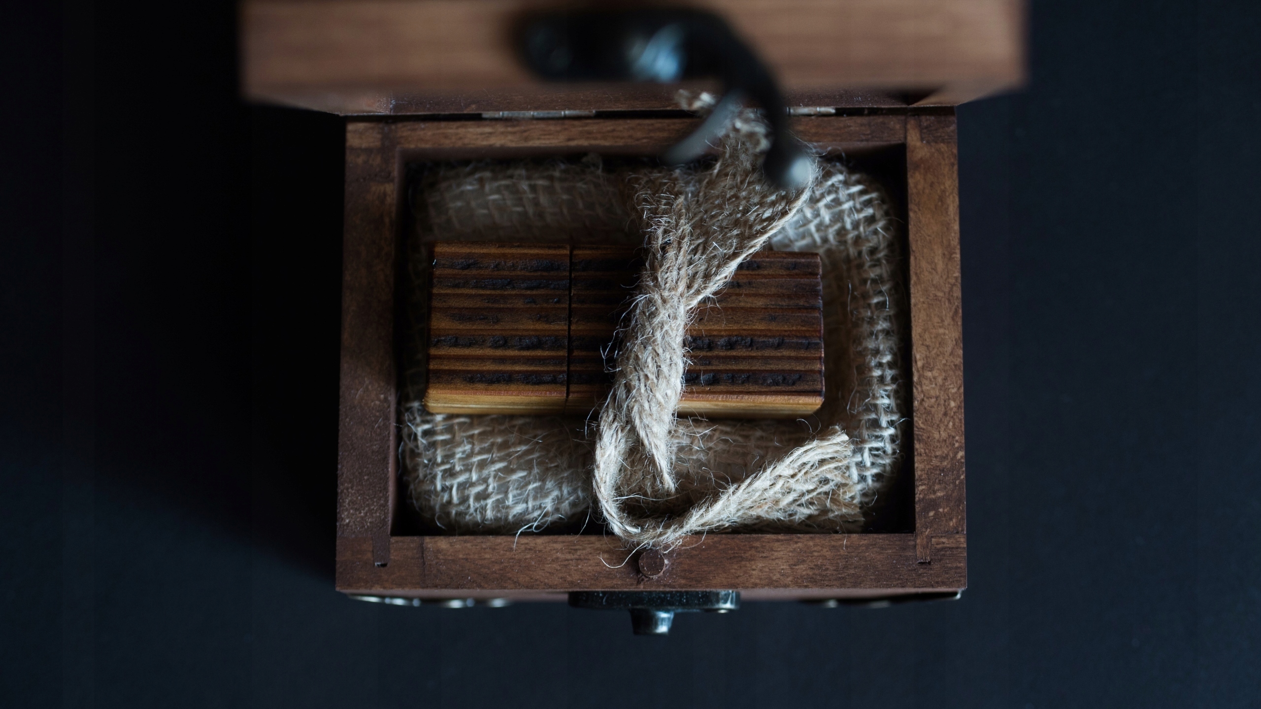 Drewniane pudełko pendrive 32GB USB 3.0 Model UTS3