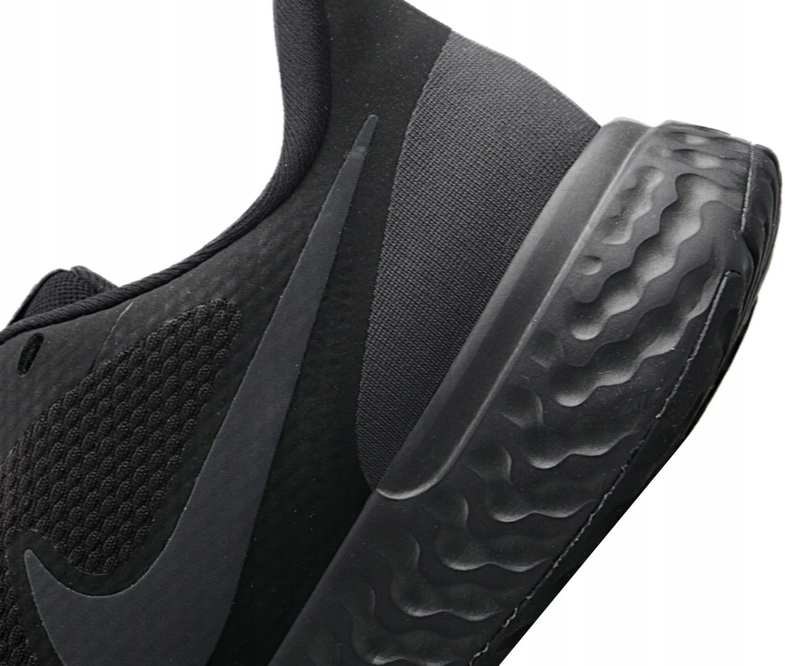 BUTY BIEGOWE MĘSKIE NIKE REVOLUTION 5 Model REVOLUTION 5