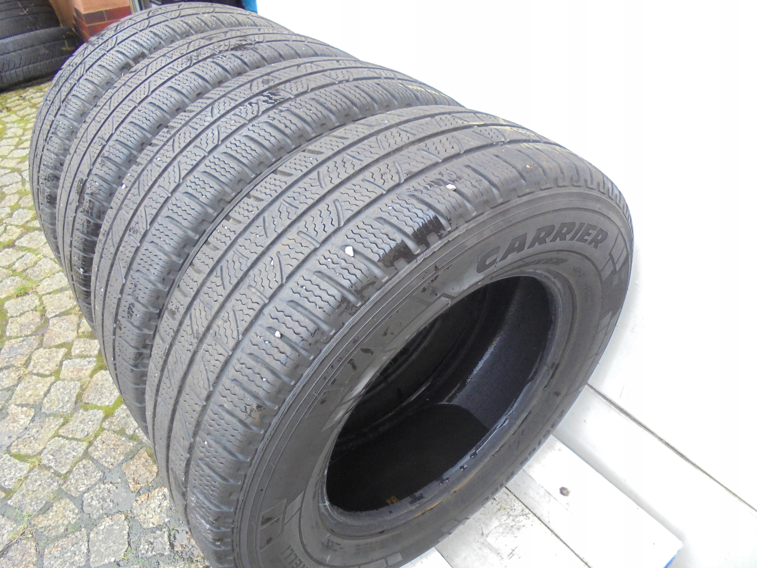 OPONY ZIMOWE WZMOCNIONE PIRELLI 235/65 R16C ! (U832) Kod producenta 2760400