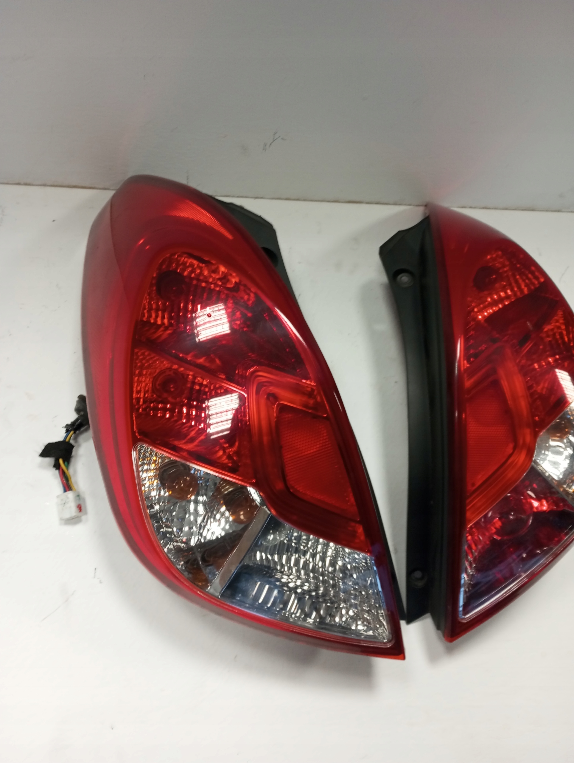 light HYUNDAI I20 2008R ANGLIK rear part rear right