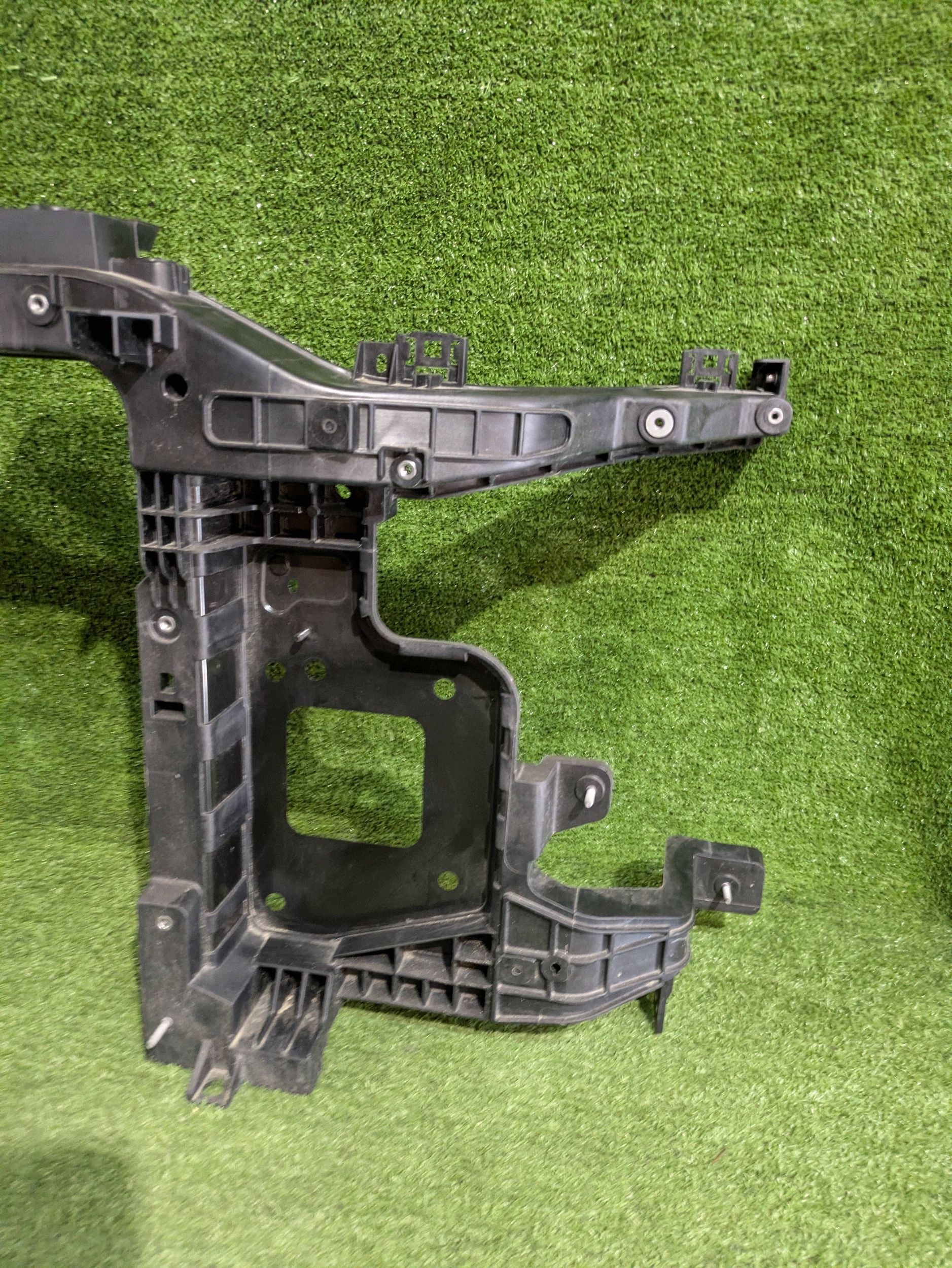 support panel for radiators pillar iron HYUNDAI KONA II 23- NR.P619