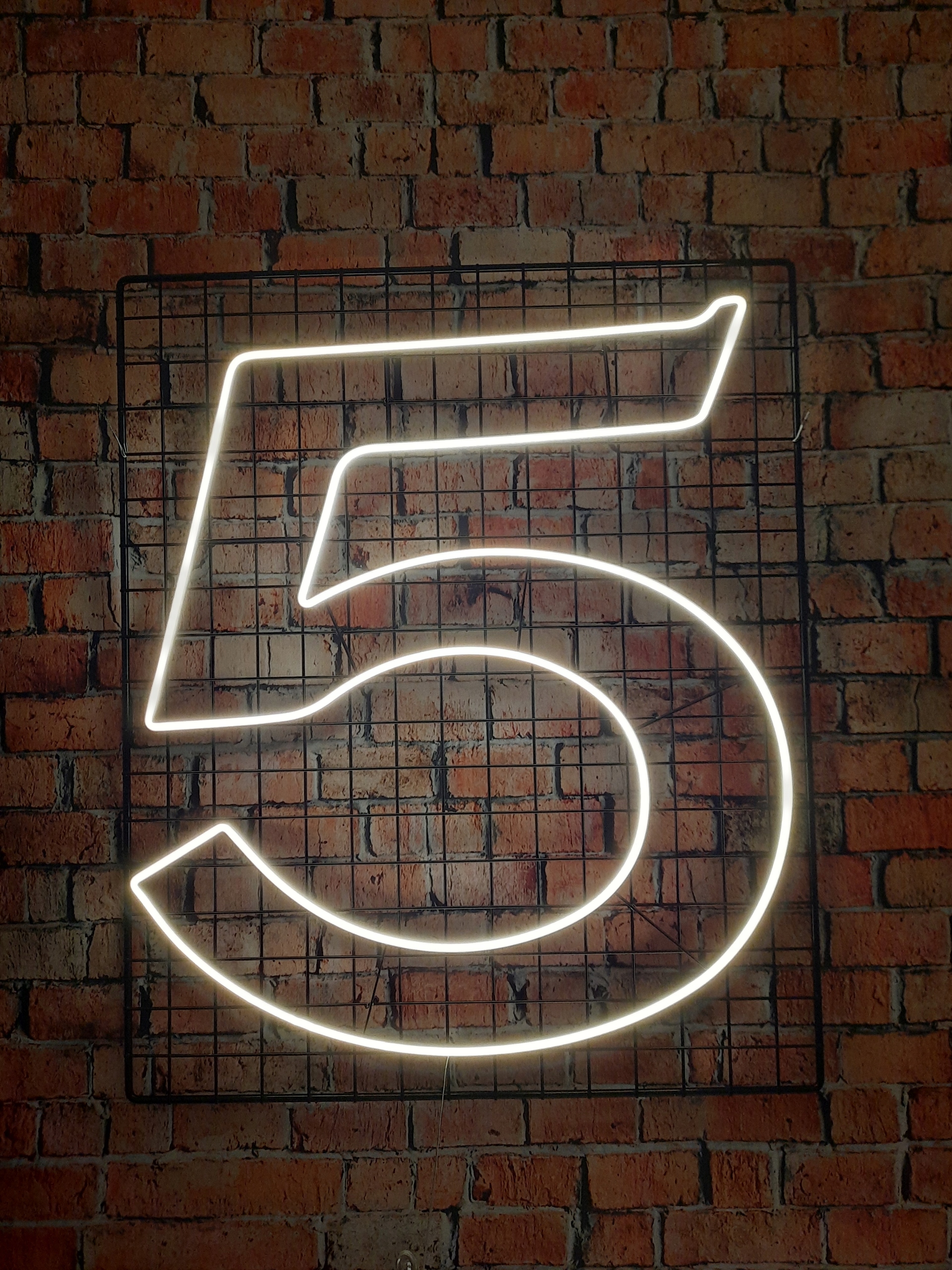 Neon na Kracie - Twoje LOGO NAPIS w stylu LOFT Wysokość produktu 150 cm