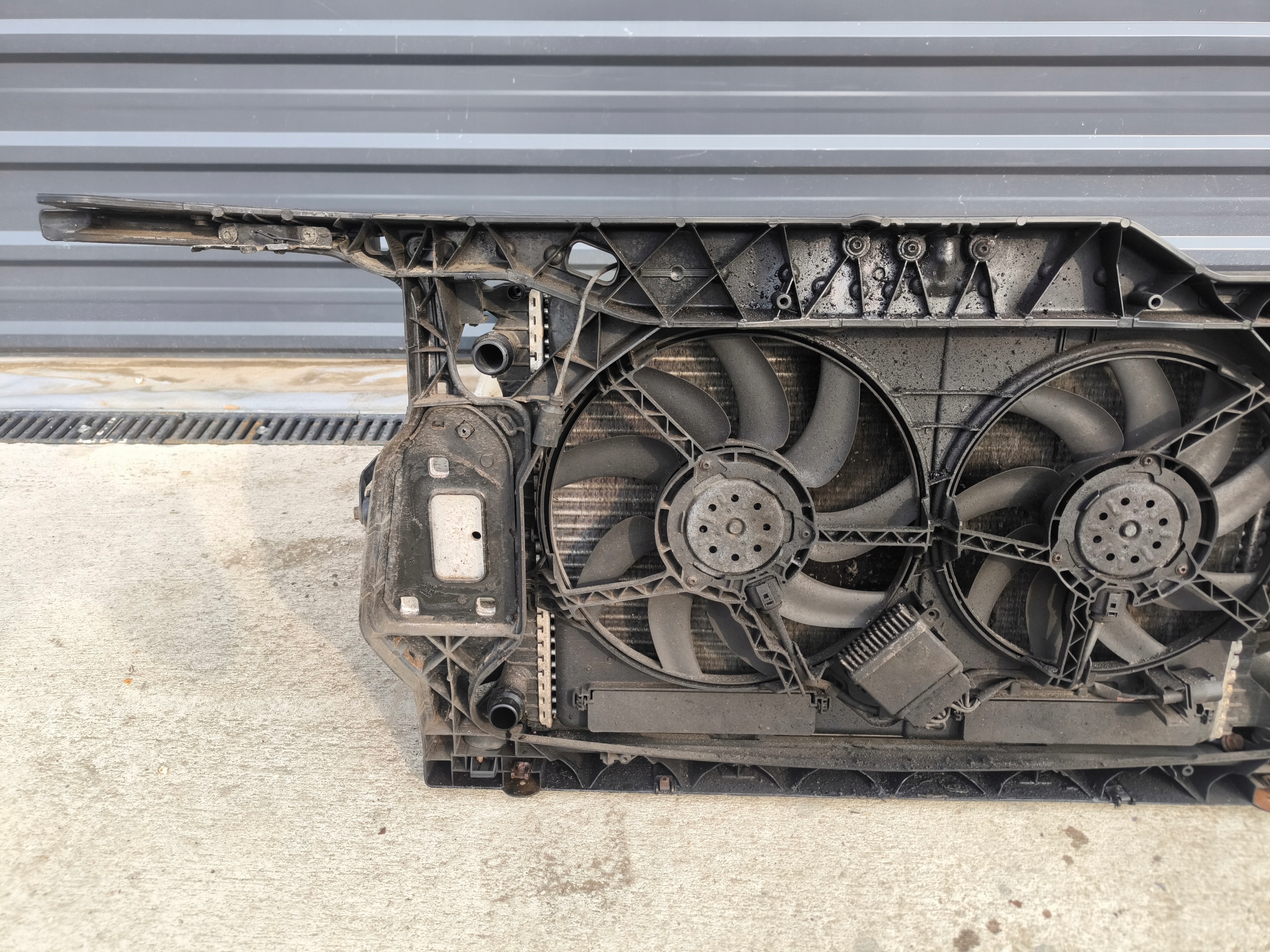 support panel for radiators complete AUDI A4 B8 LIFT 1.8 2.0 TDI TFSI 2 fans MANUAL