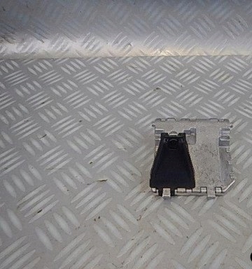 A0009058200 A0009051900 - MERCEDES S Class W221 LIFT фронтальная камера