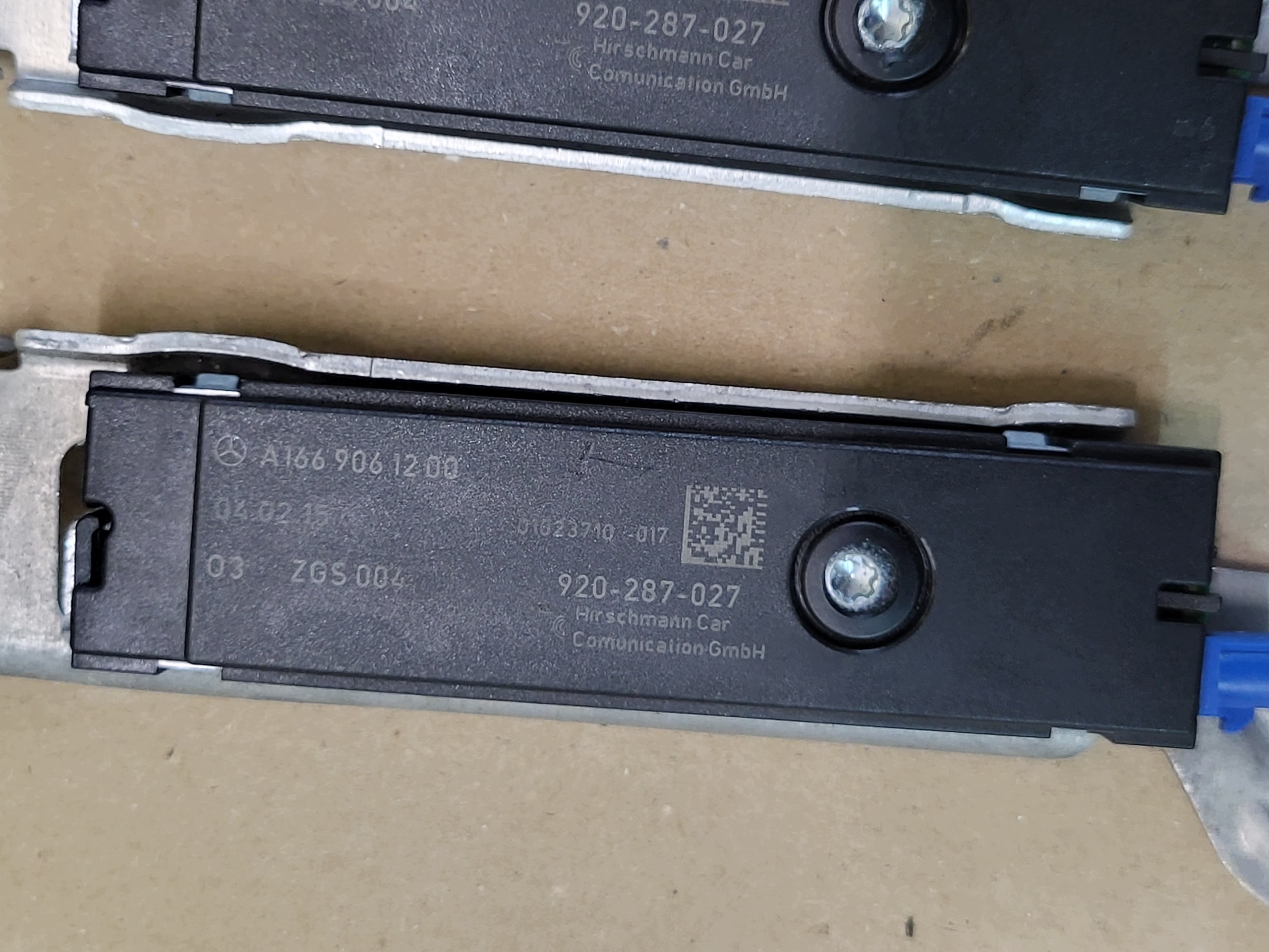 2X amplifier ANTENY holder module MERCEDES ML X166 GL II W166 OE EU
