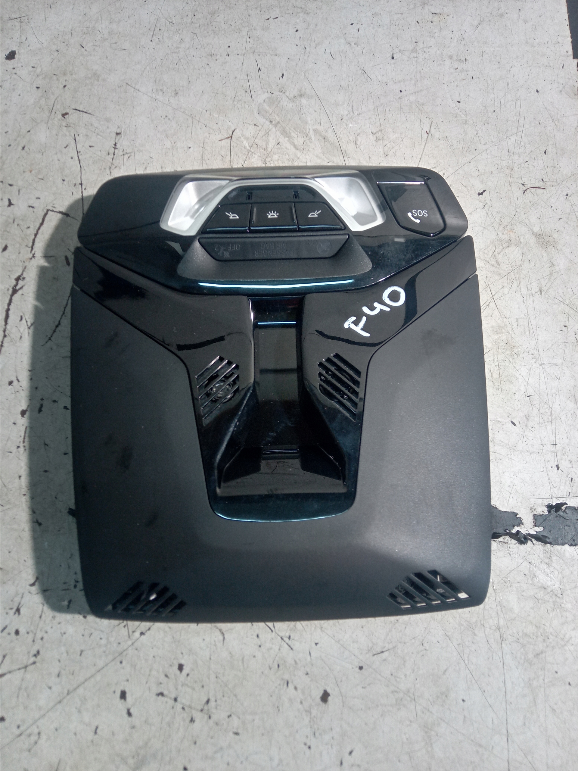 BMW 1 F40 лампа освещение кабины 5A1CBF9