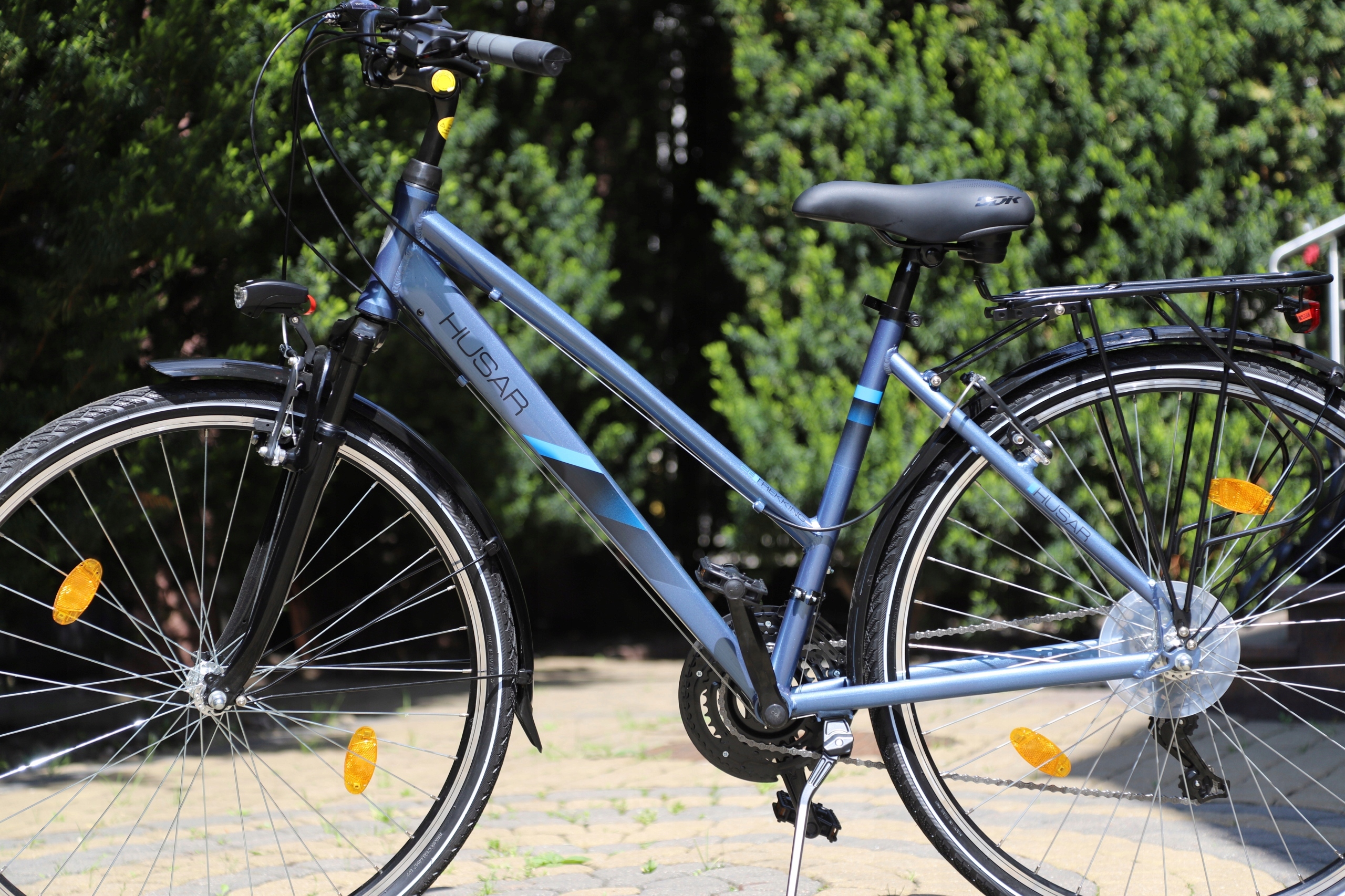 ROWER TREKKINGOWY ALUMINIOWY 28" DAMSKI MĘSKI AMORTYZATOR SHIMANO Model Husar