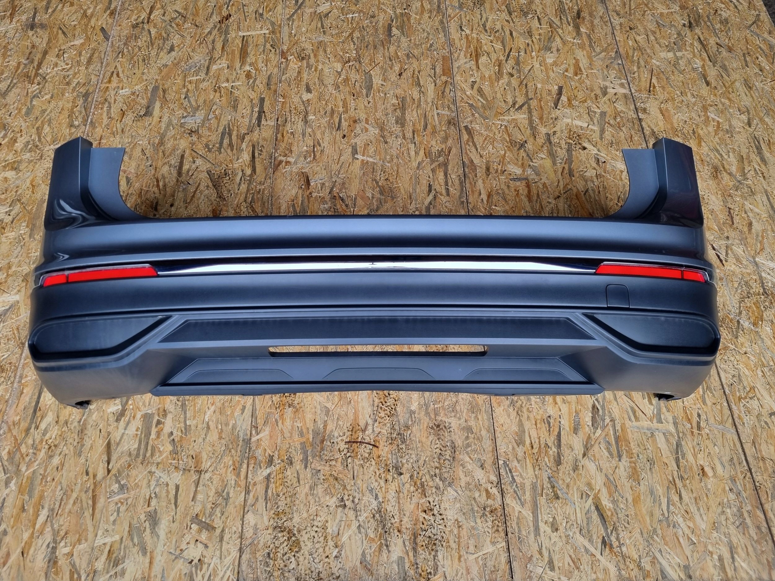 Volkswagen Tiguan Allspace 2022 ZDERZAK TYŁ TYLNY