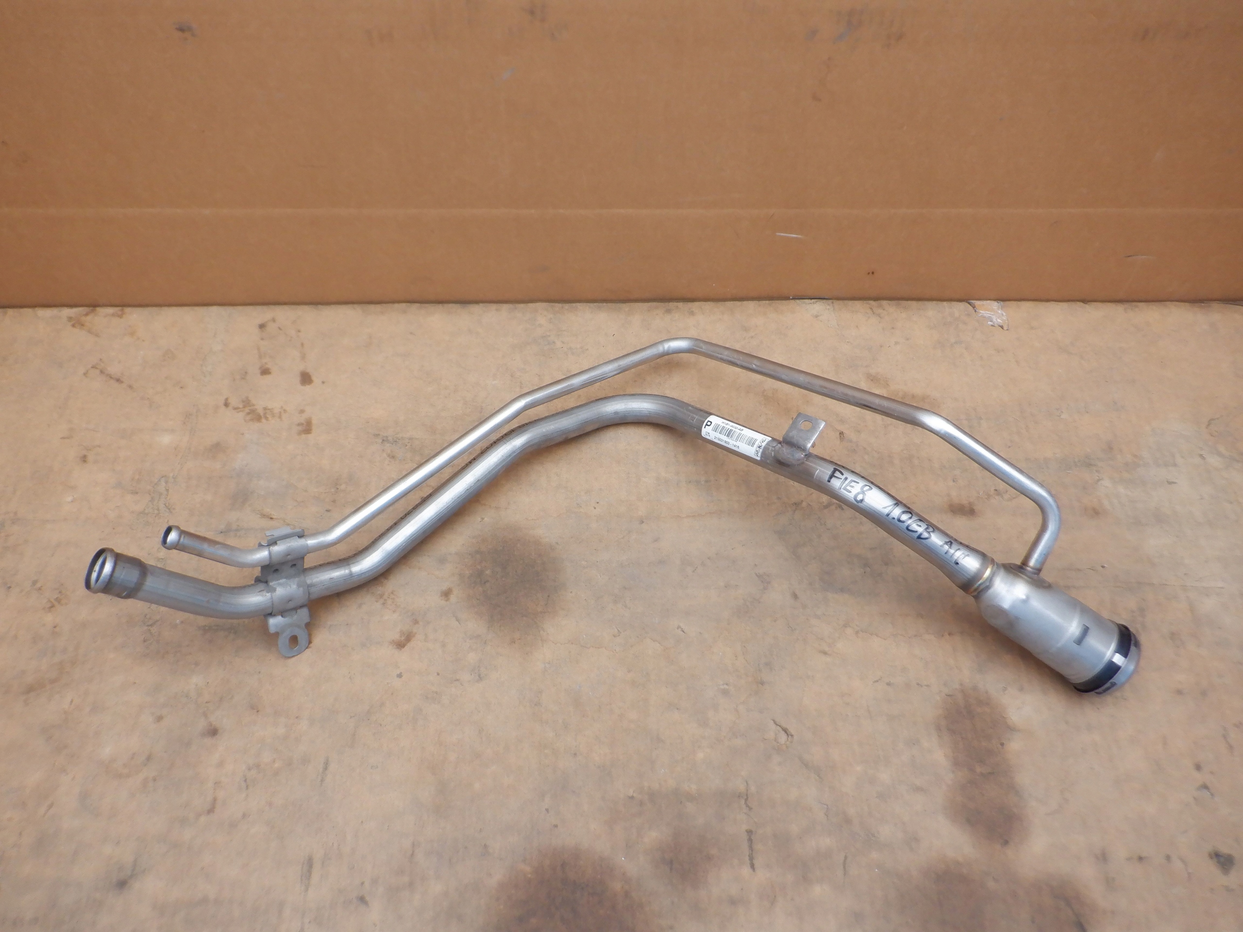 RURA WLEWU PALIWA FORD FIESTA MK8 1.0 ECOBOOST