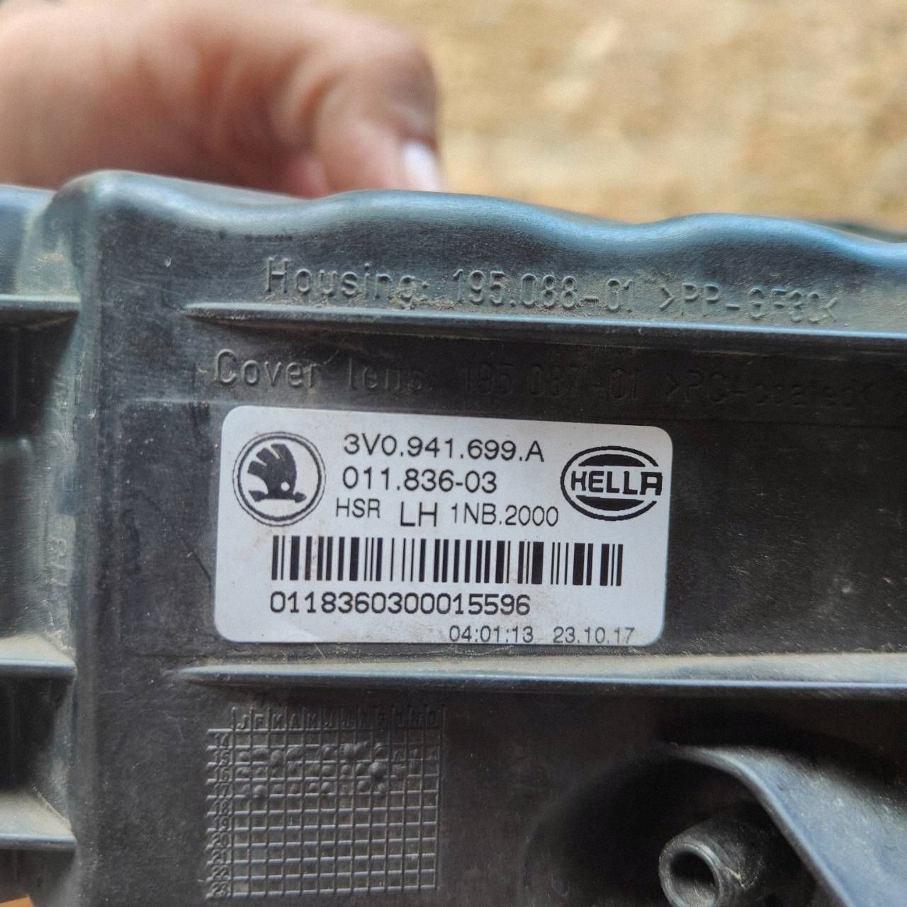Skoda superb 3V licht nebelscheinwerfer nebelscheinwerfer links 19508801