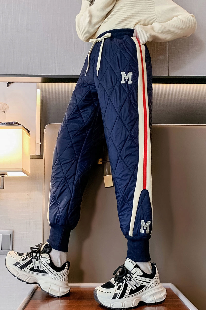 CIEPŁE GRUBE SPODNIE DRESOWE OCIEPLANE JOGGERY zimowe pikowane dziecięce Rozmiar 120