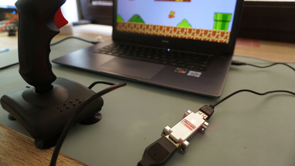 RetroFun! adapter do komputera joystick do PC TheC64 TheA500 Mini Retro Waga produktu z opakowaniem jednostkowym 0.06 kg