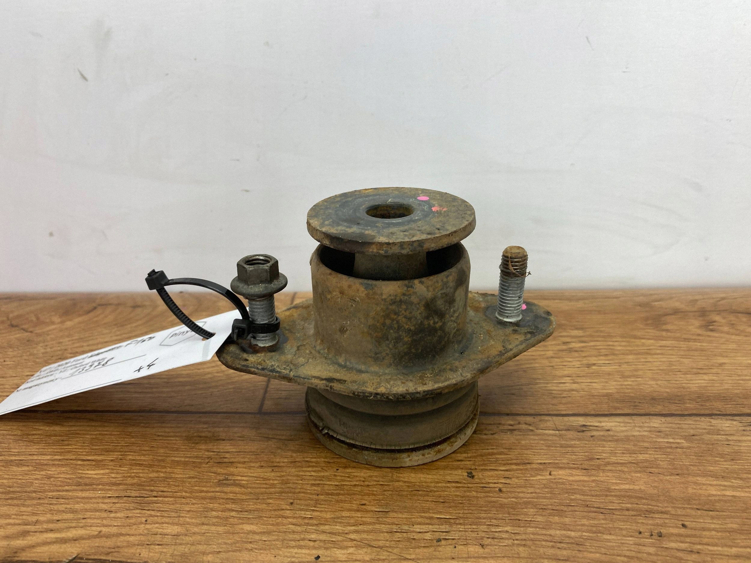 engine mount holder airbag Ford F150 2015+