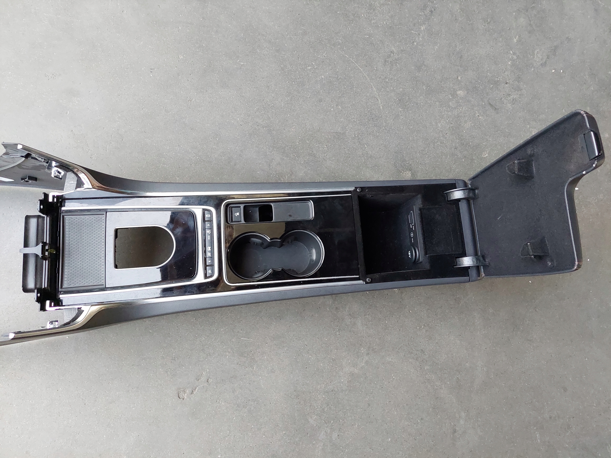 armrest TUNEL central ANGLIK JAGUAR XE X760