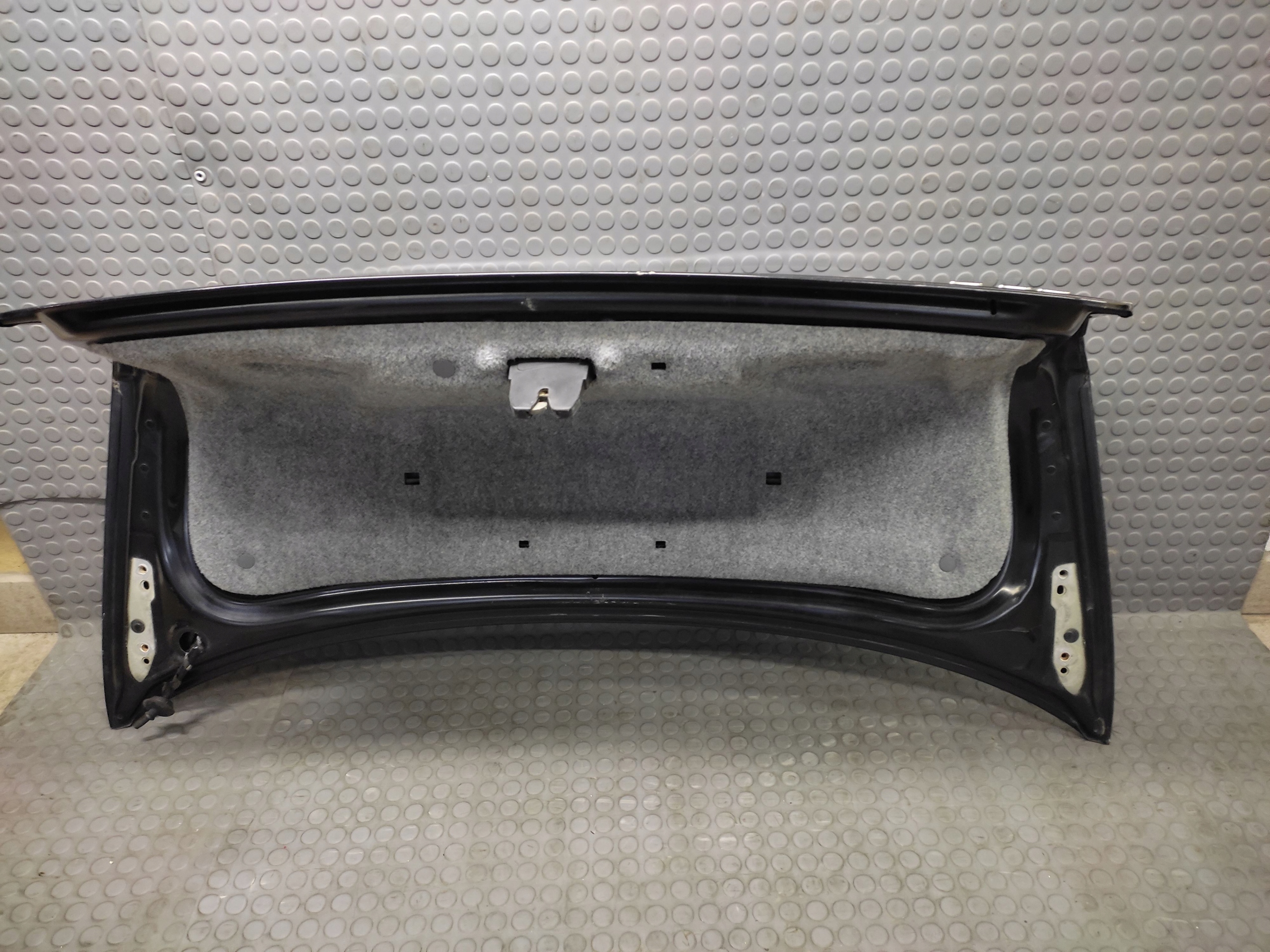 VOLVO S80 rear trunk door boot
