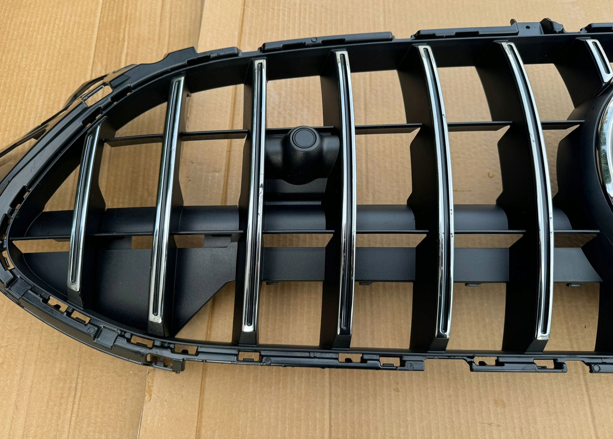 Mercedes-Benz AMG GT W192 Kühlergrill FRONTGRILL Kühlergitter A1928880400 - Thumbnail 4