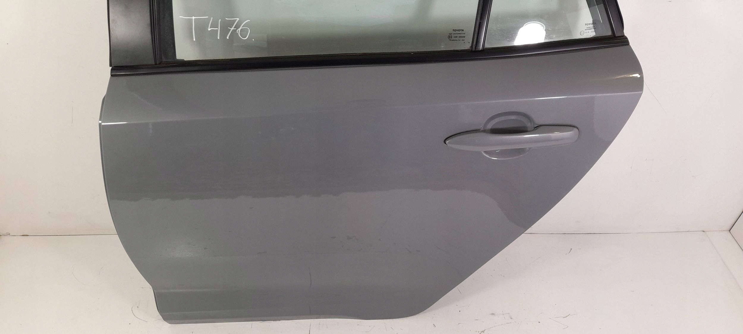 Toyota Corolla E21 Kombi door rear. left 1H5 (T476)