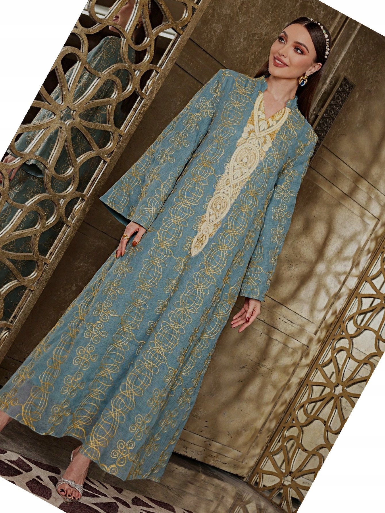 Šaty v arabském stylu Maxi Elegantní se zlatou výšivkou L 40