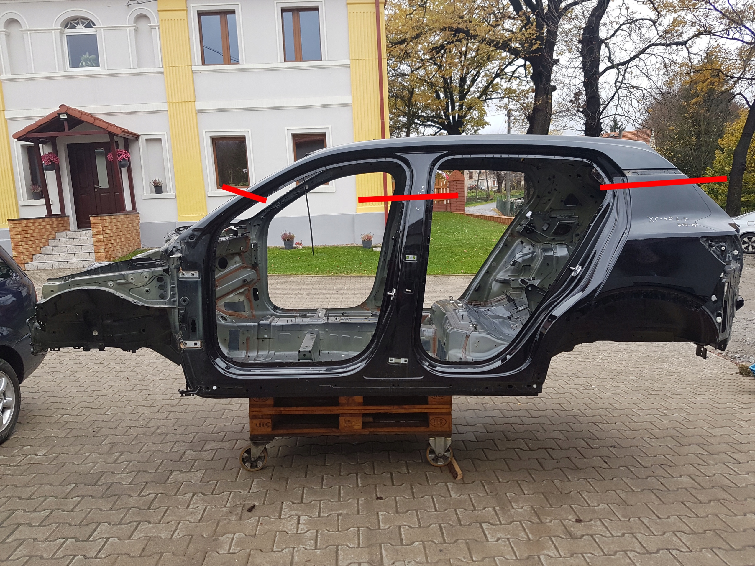 VOLVO XC40 Dach panorama 717-15