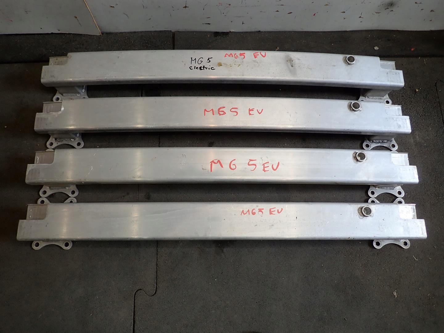 sider below bumper front MG5 MG 5 EV 2021
