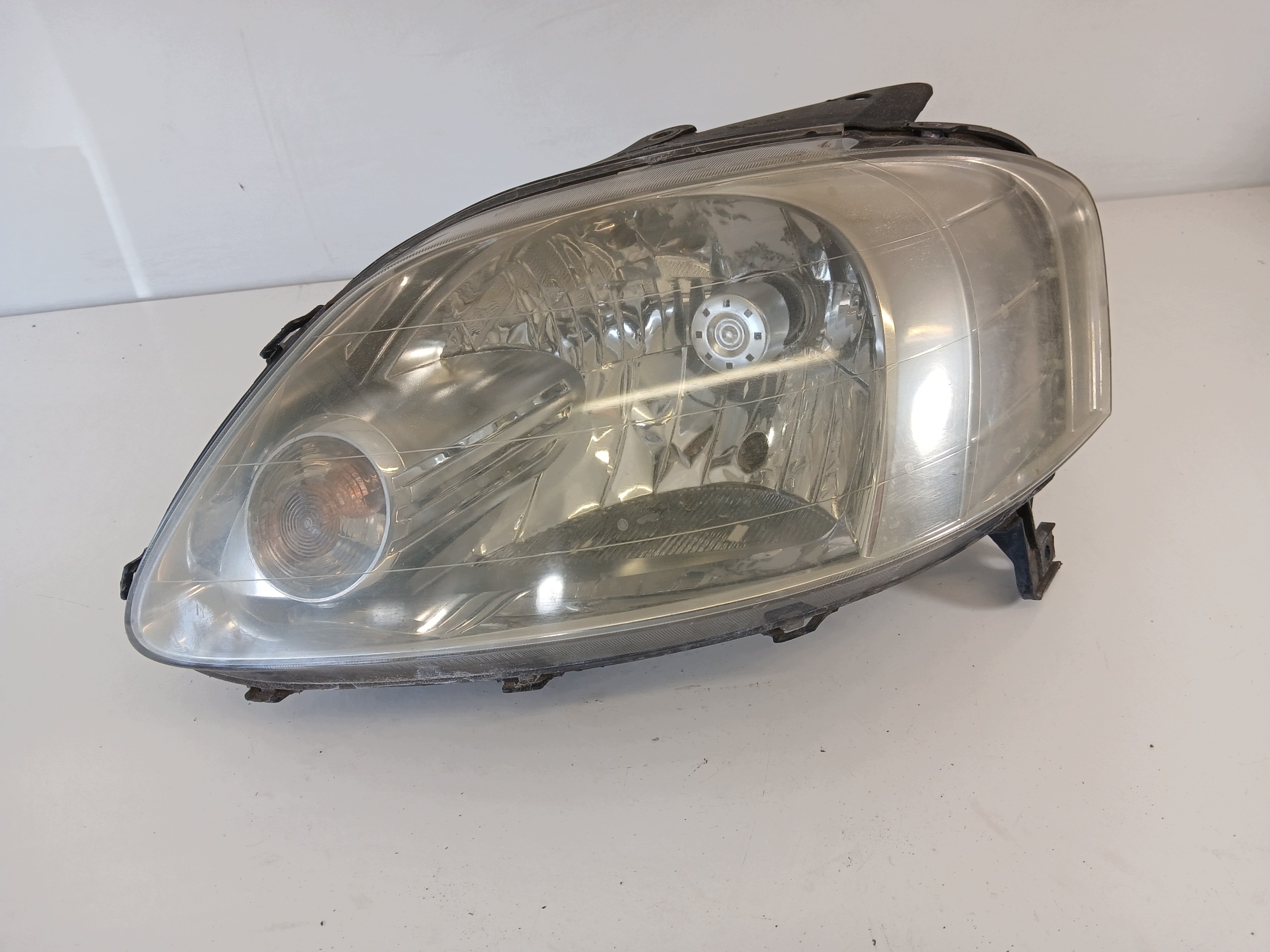 VW FOX Licht links vorne