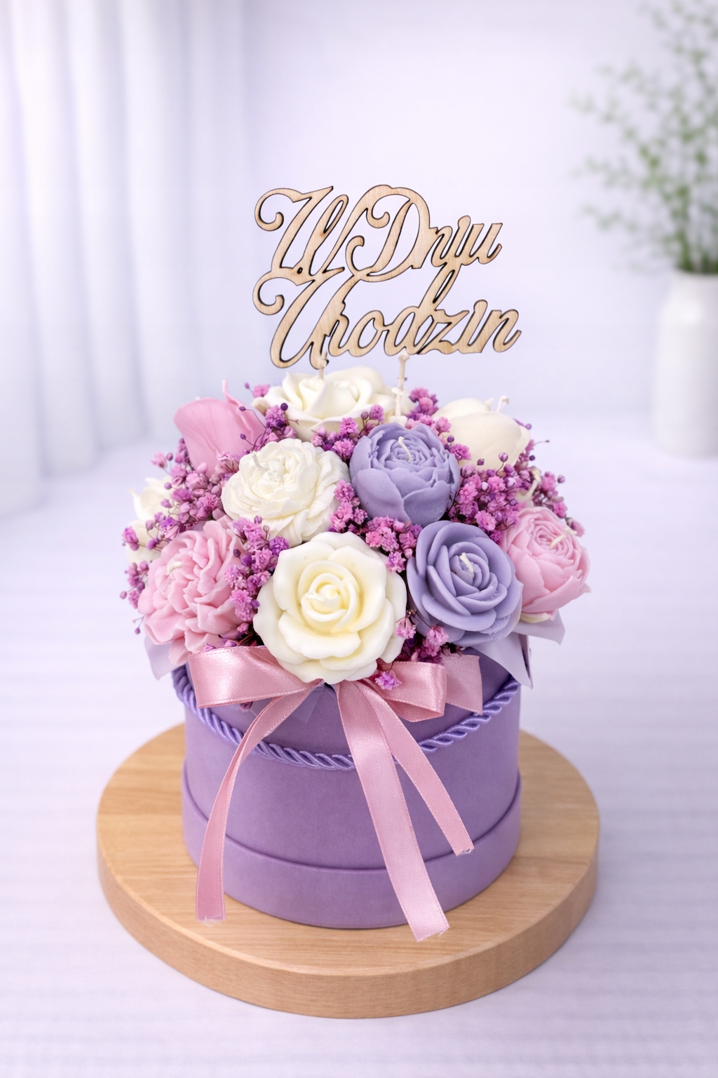 Dárek k narozeninám Flower Box Sójové svíčky Věčná kytice