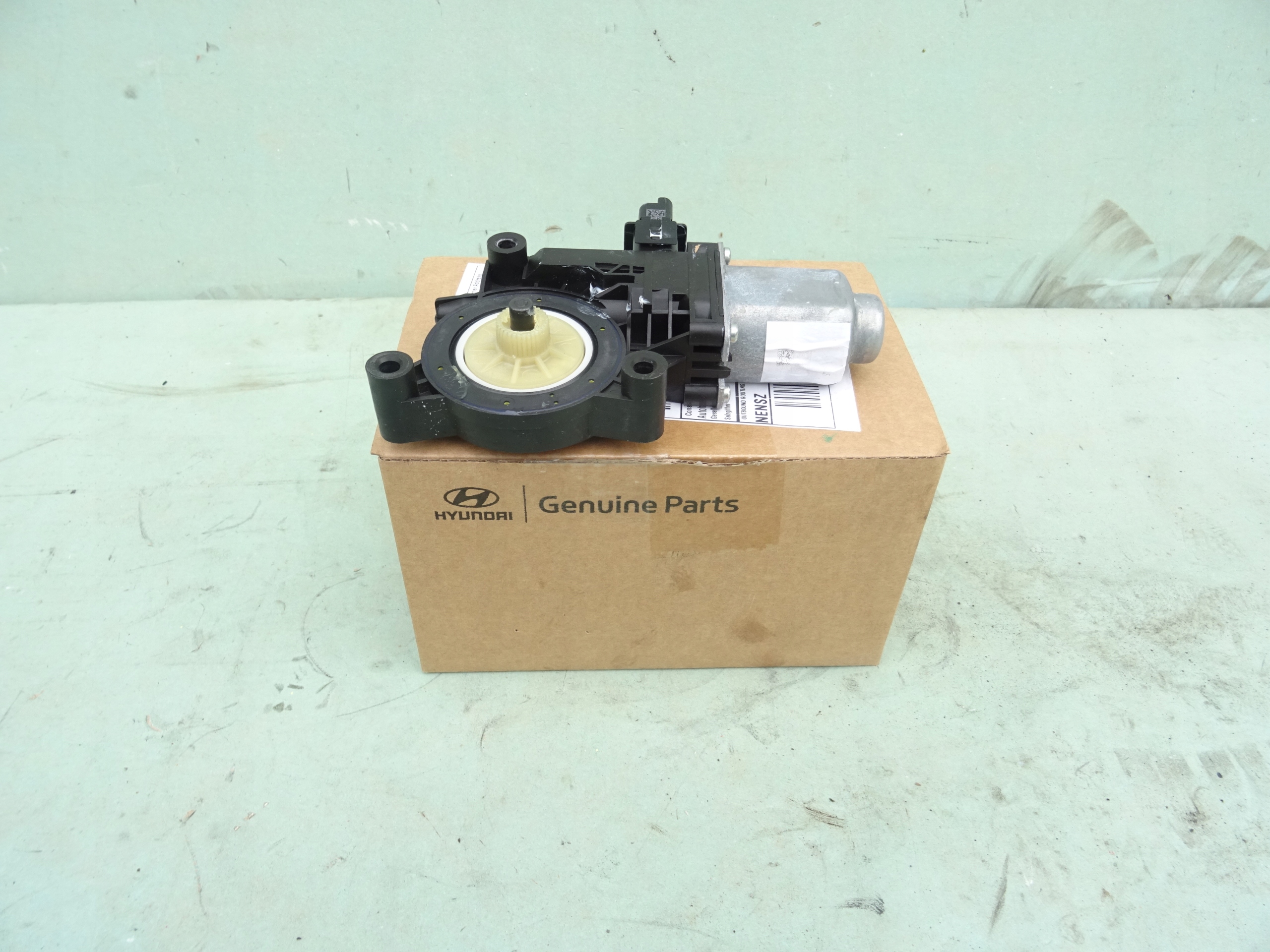 HYUNDAI TUCSON IV 4 2021 PODNOŚNIK SZYBY LEWY TYŁ