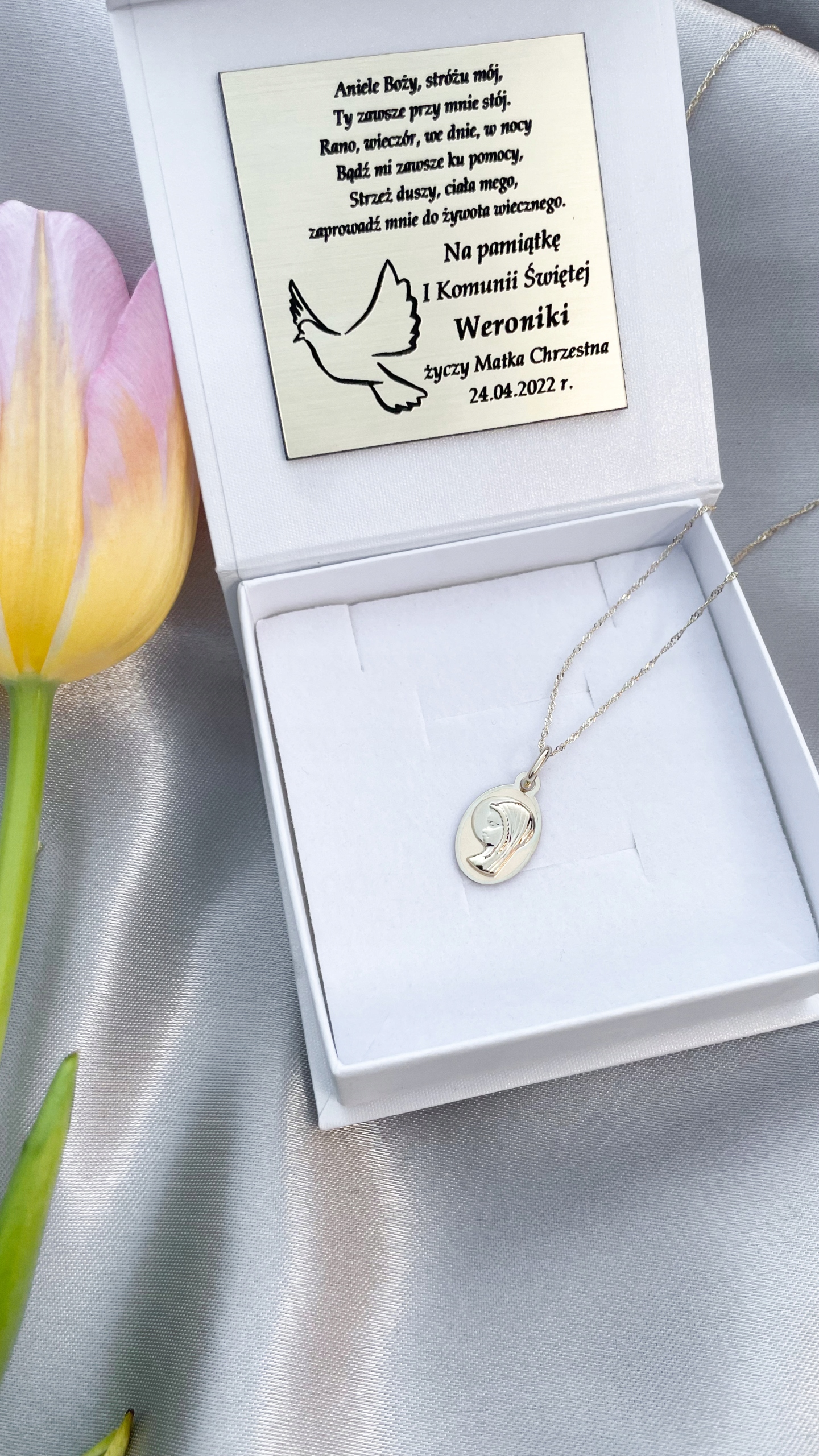 ZŁOTY MEDALIK ŁAŃCUSZEK CHRZEST KOMUNIA ŚWIĘTA 333 Marka Goldmark