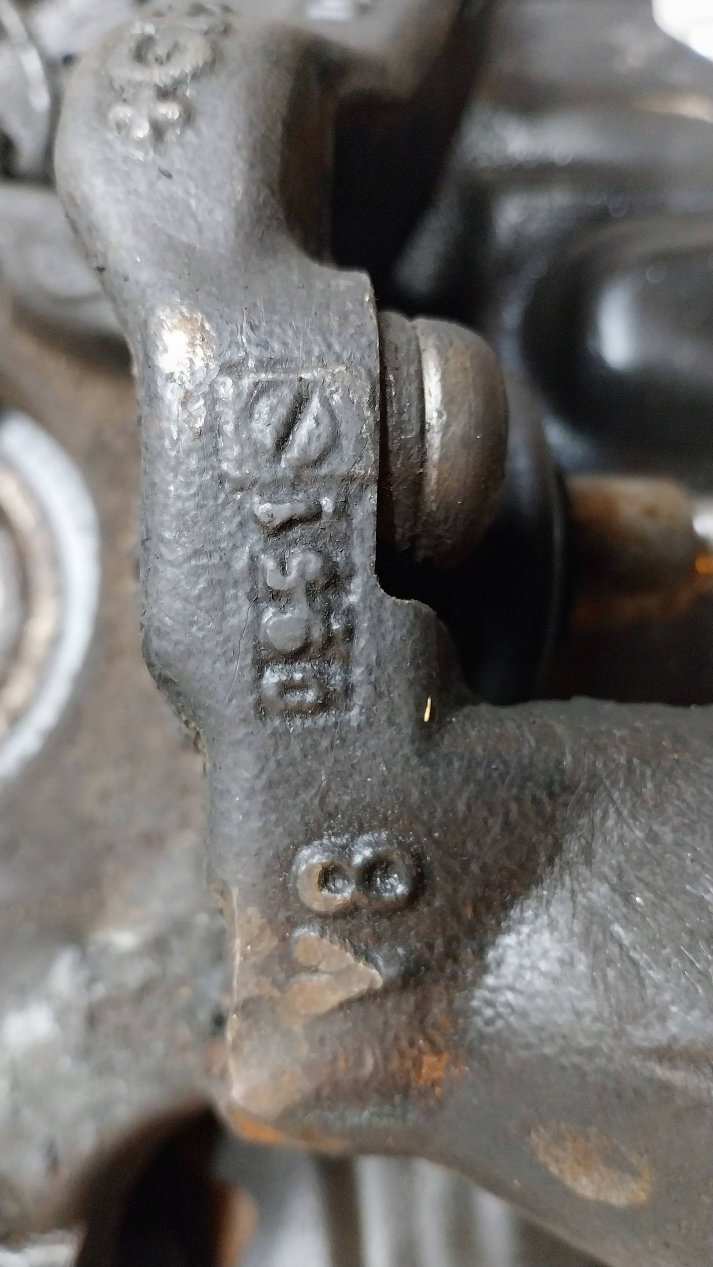 otoč čapu ľavý predok 6761575 BMW X5 E53