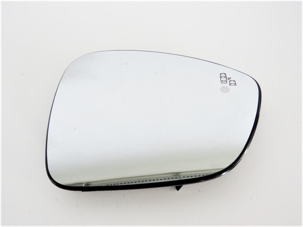 9801042580 - Вставка зеркала CITROEN C3 AIRCROSS правый 2017-