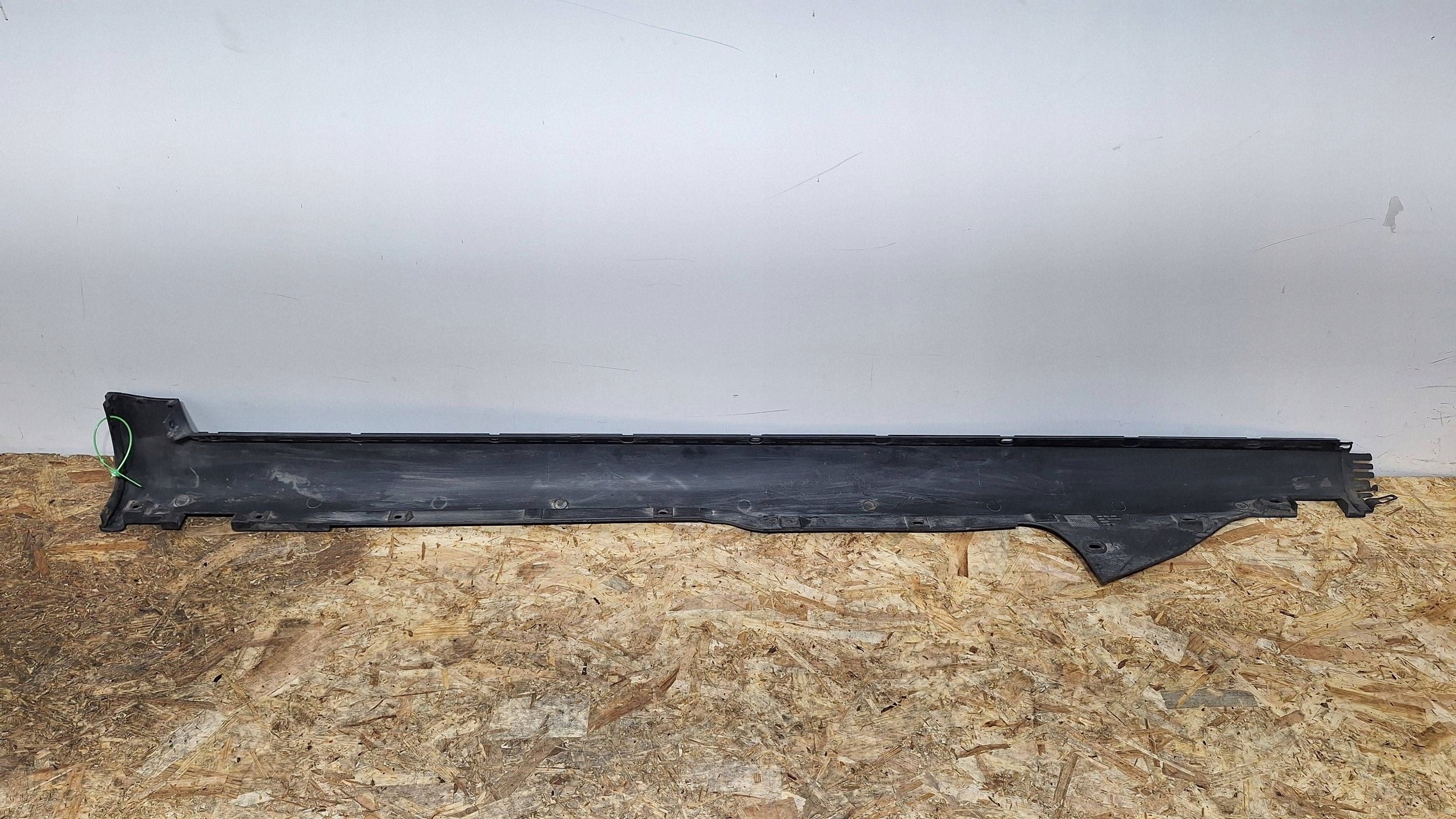 cap threshold moulding threshold right AUDI A6 C5 97- 4B0853860