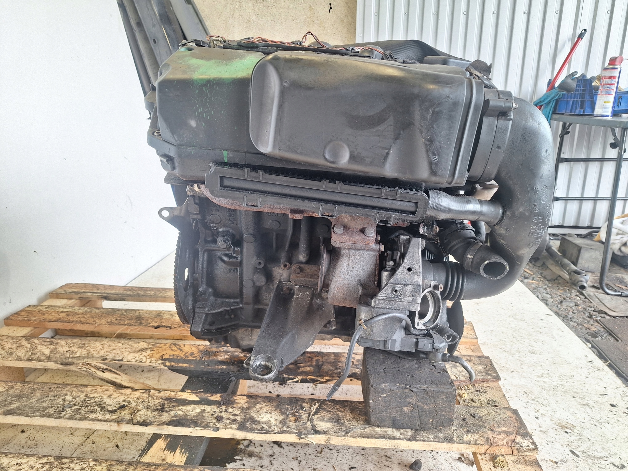 BMW 5 E61 E61 02-08 engine 2.0D 150KM M47 204D4