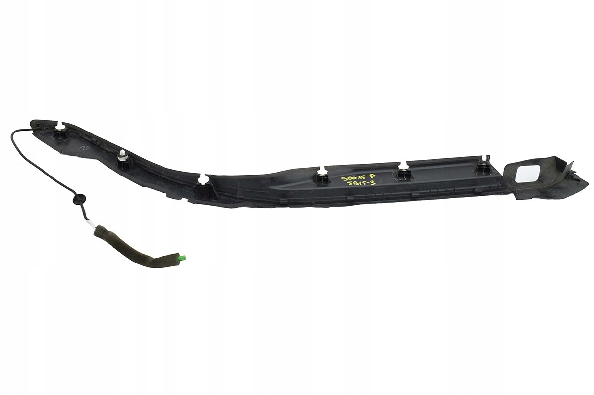 LISTWA KLAPY PRAWA RANGE ROVER SPORT L494 Car type Passenger cars