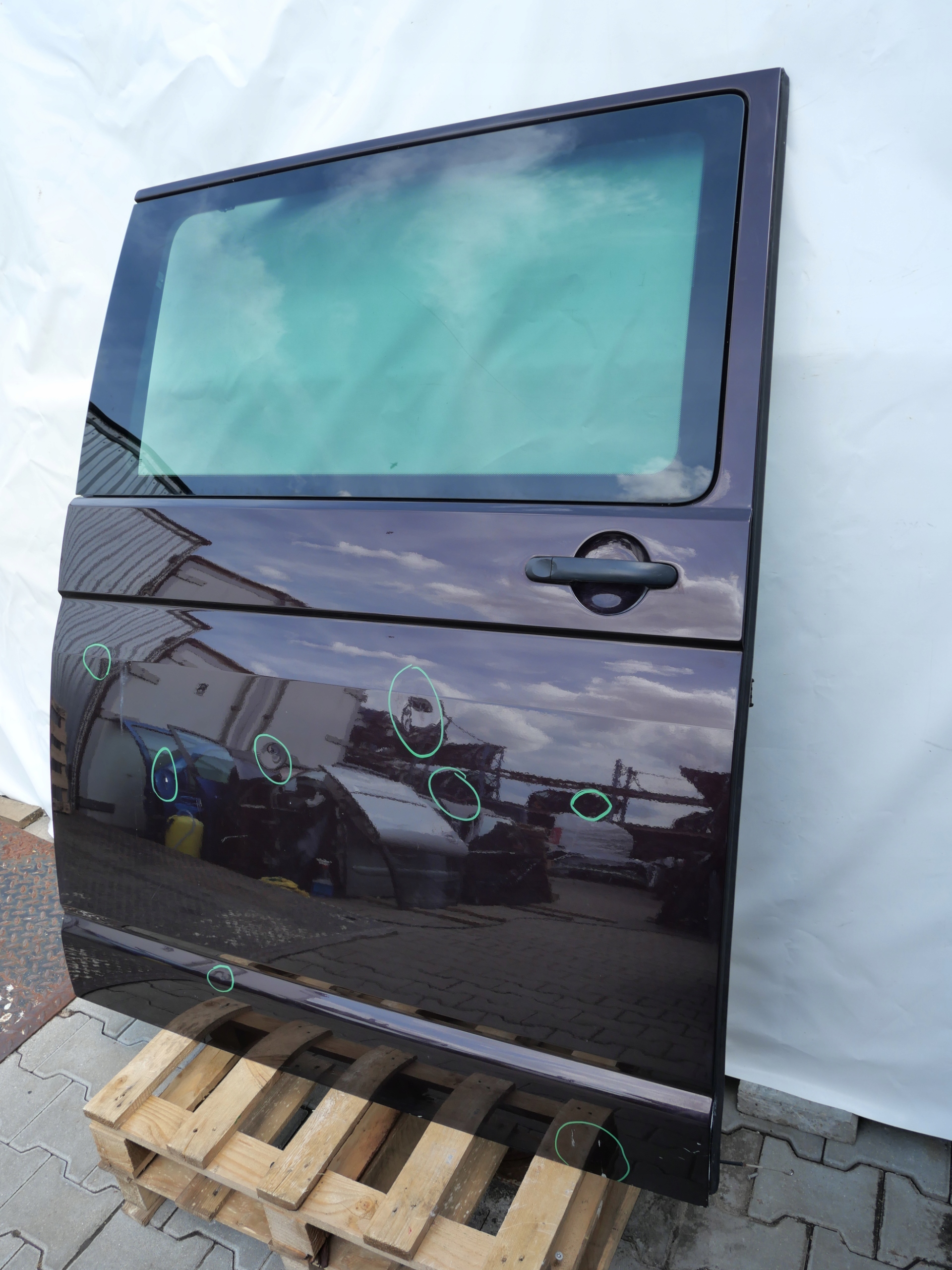VW T6 door sliding right