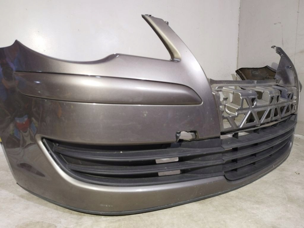 VW Touran a lift nárazník předek přední
