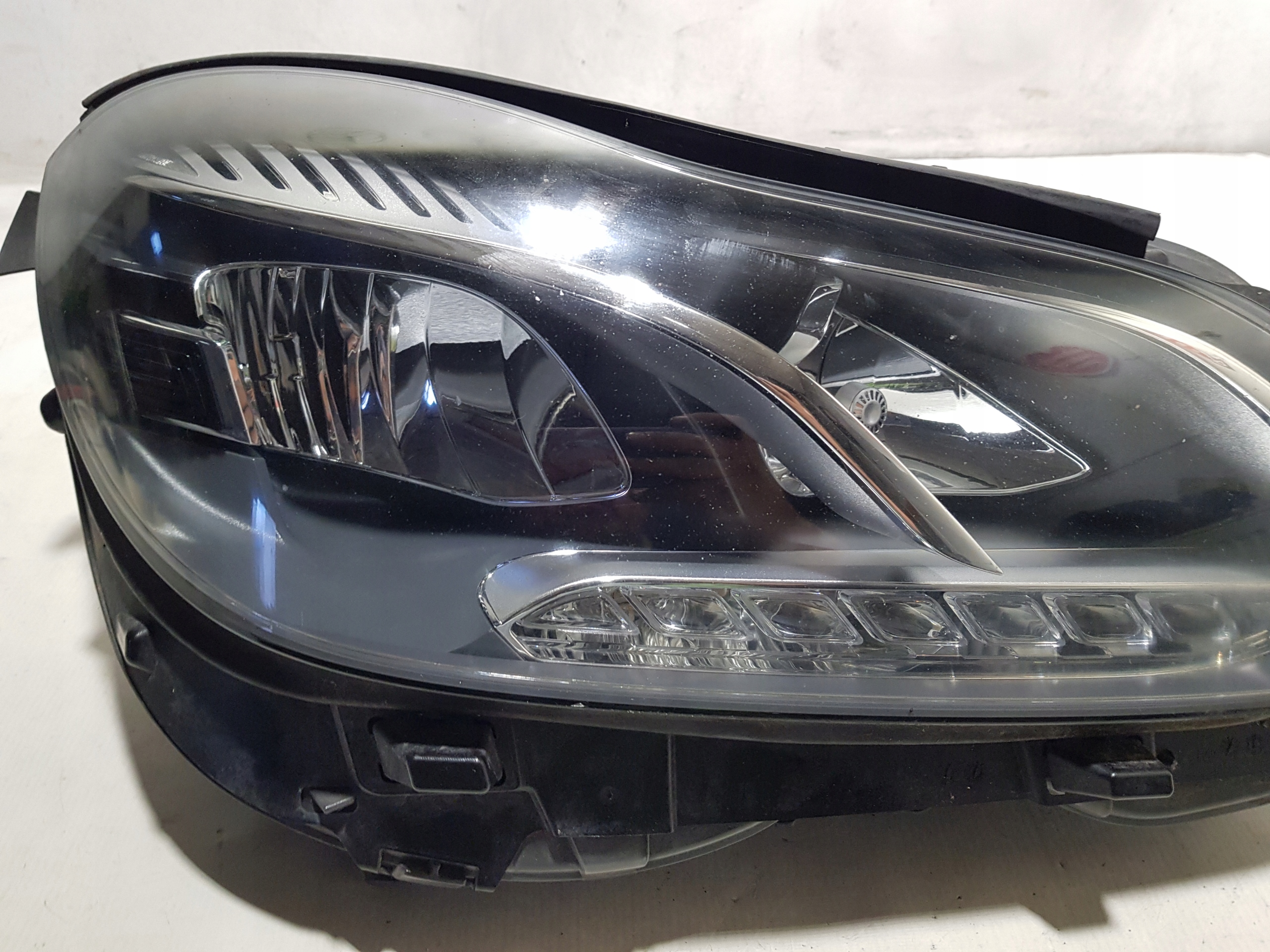 light LED right front MERCEDES W212 LIFT complete