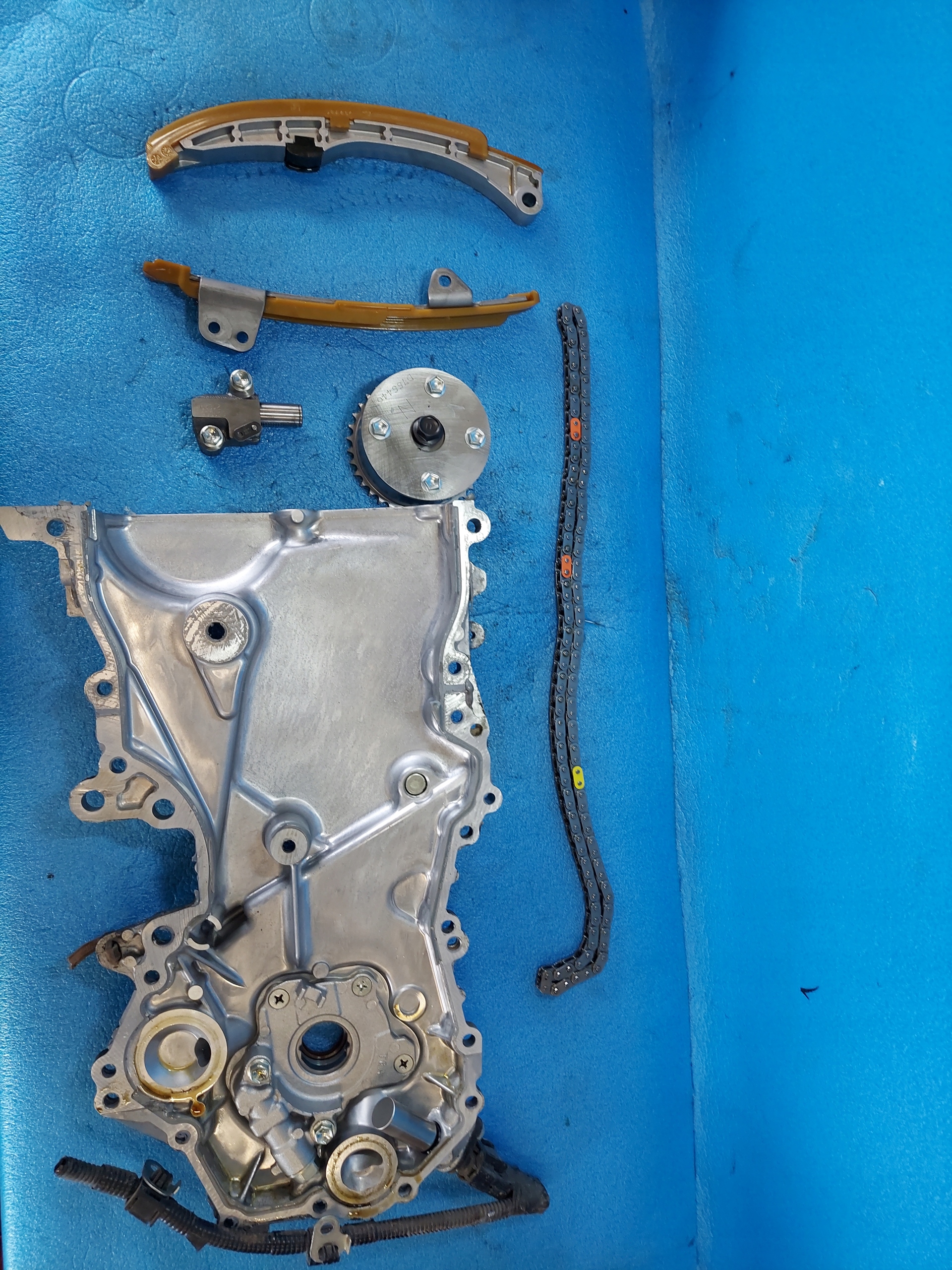 Couvercle carter distribution YARIS 1.5 16V 1NZ