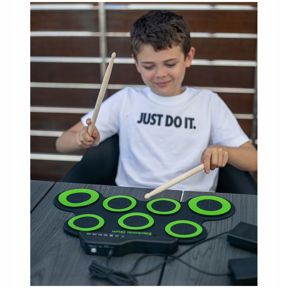 PRZENOŚNA PERKUSJA ELEKTRYCZNA ZWIJANA DRUM PAD USB MP3 + PAŁECZKI Model ROLL UP DRUM PAD