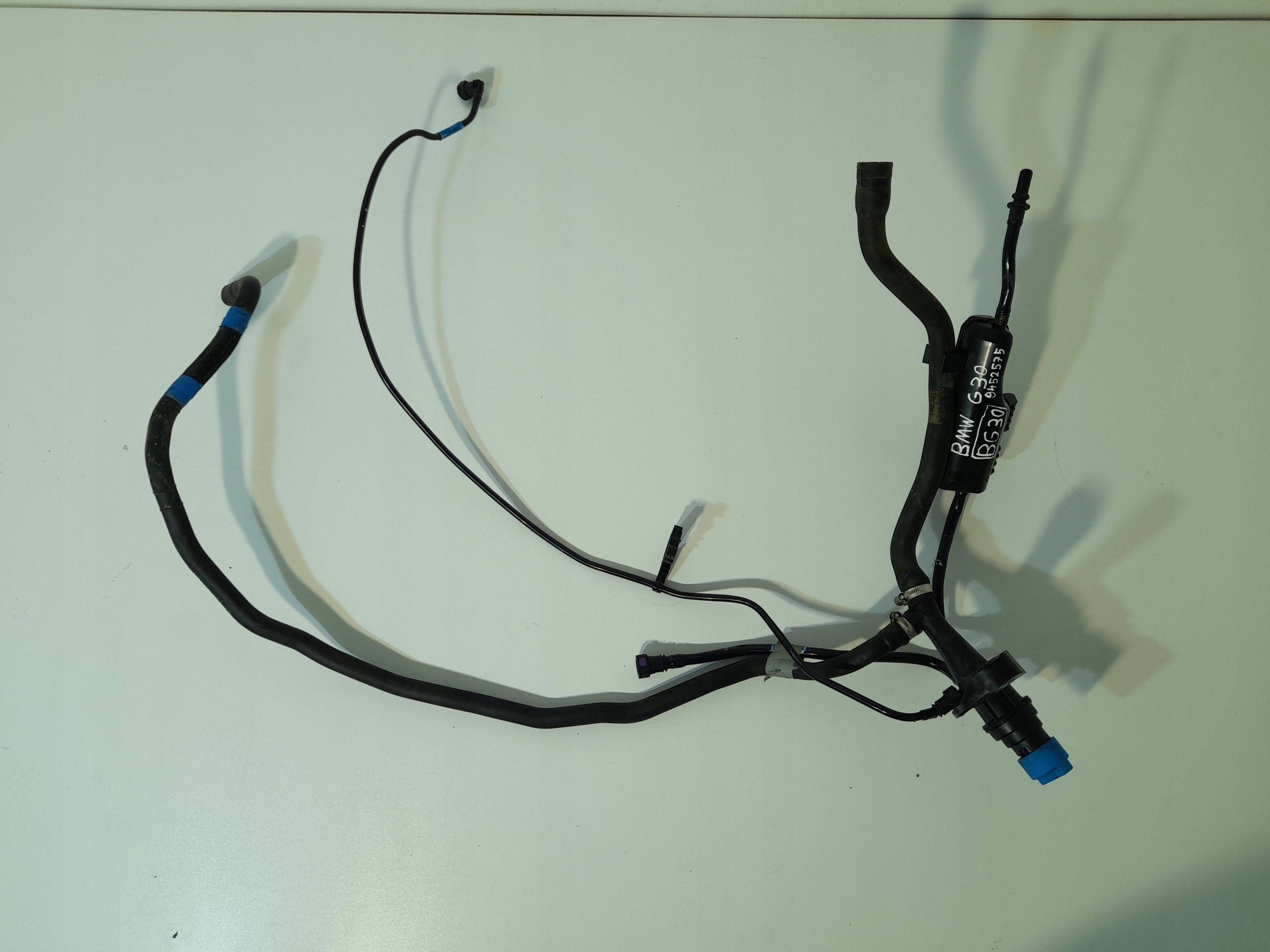 BMW 5 G30 G31 pipe tanks ADEBLUE 9452575 (BG30)