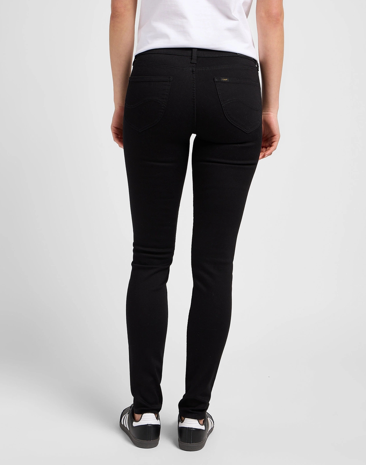 Damskie jeansy rurki Lee Scarlett Black Rinse 112111638 L526FS47 32/31