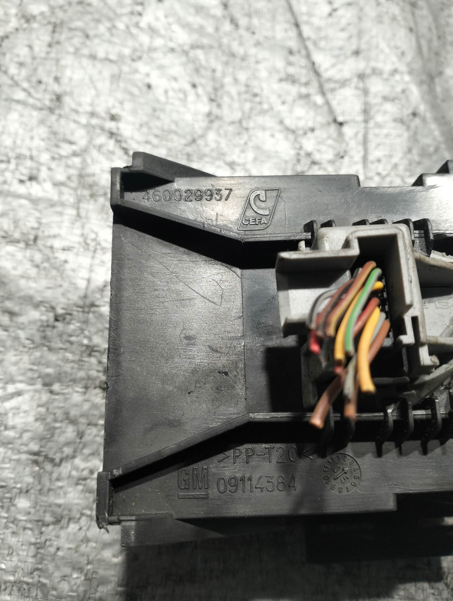 Pulsante interruttore luci CORSA C 09114384